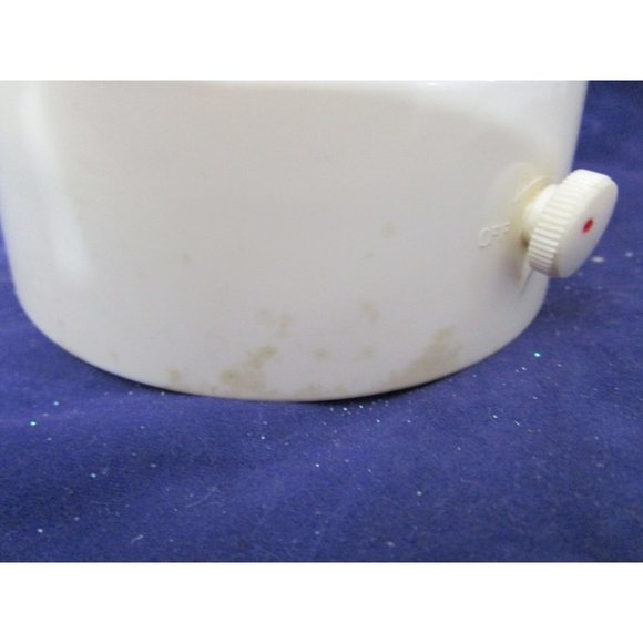 Gilby's Spey Royal Scotch Whiskey Bottle Highland Dancer Music Box Empty GUC - Picture 12 of 16